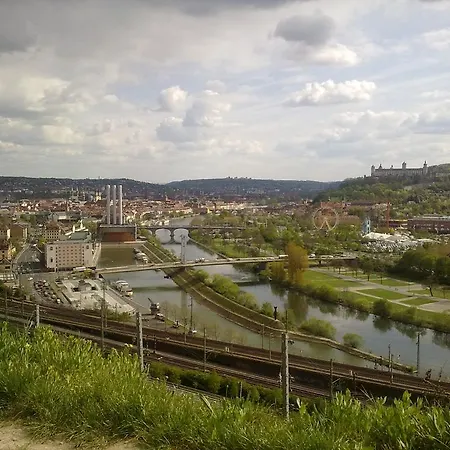 Quartier Lindleinstrasse * Wurzburg